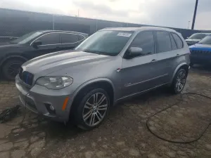 BMW X5 4.4L 8 2013