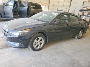 Hyundai Elantra 2.0L 4 2023