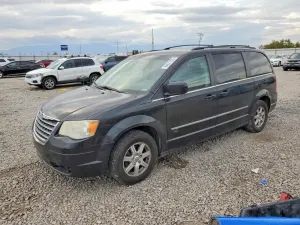 Chrysler Town & Country 3.8L 6 2009