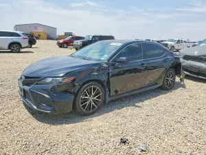 Toyota Camry 2.5L 4 2021