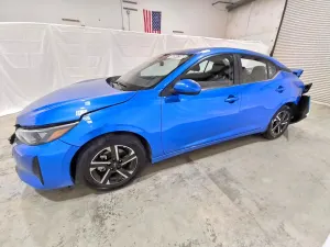 Nissan Sentra 2.0L 4 2025