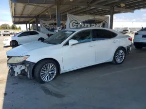 Lexus ES 3.5L 6 2013