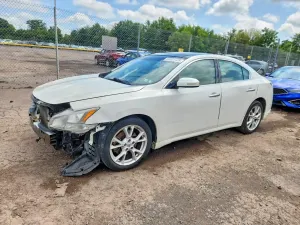 Nissan Maxima 3.5L 6 2013