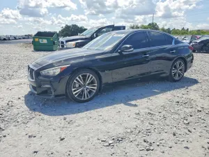 Infiniti Q50 3.0L 6 2020