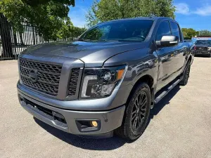 Nissan Titan 5.6L 8 2019