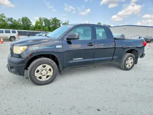 Toyota Tundra 5.7L 8 2010