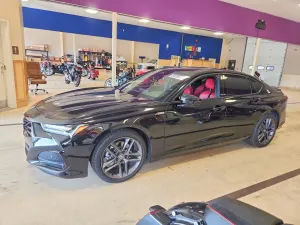 Acura TLX 2.0L 4 2025