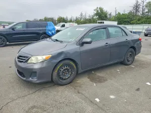 Toyota Corolla 1.8L 4 2013