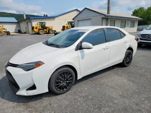 Toyota Corolla 1.8L 4 2019