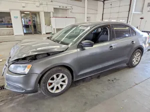 Volkswagen Jetta 2.0L 4 2011