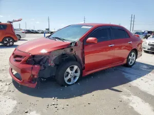 Toyota Corolla BASE 1.8L 4 2012
