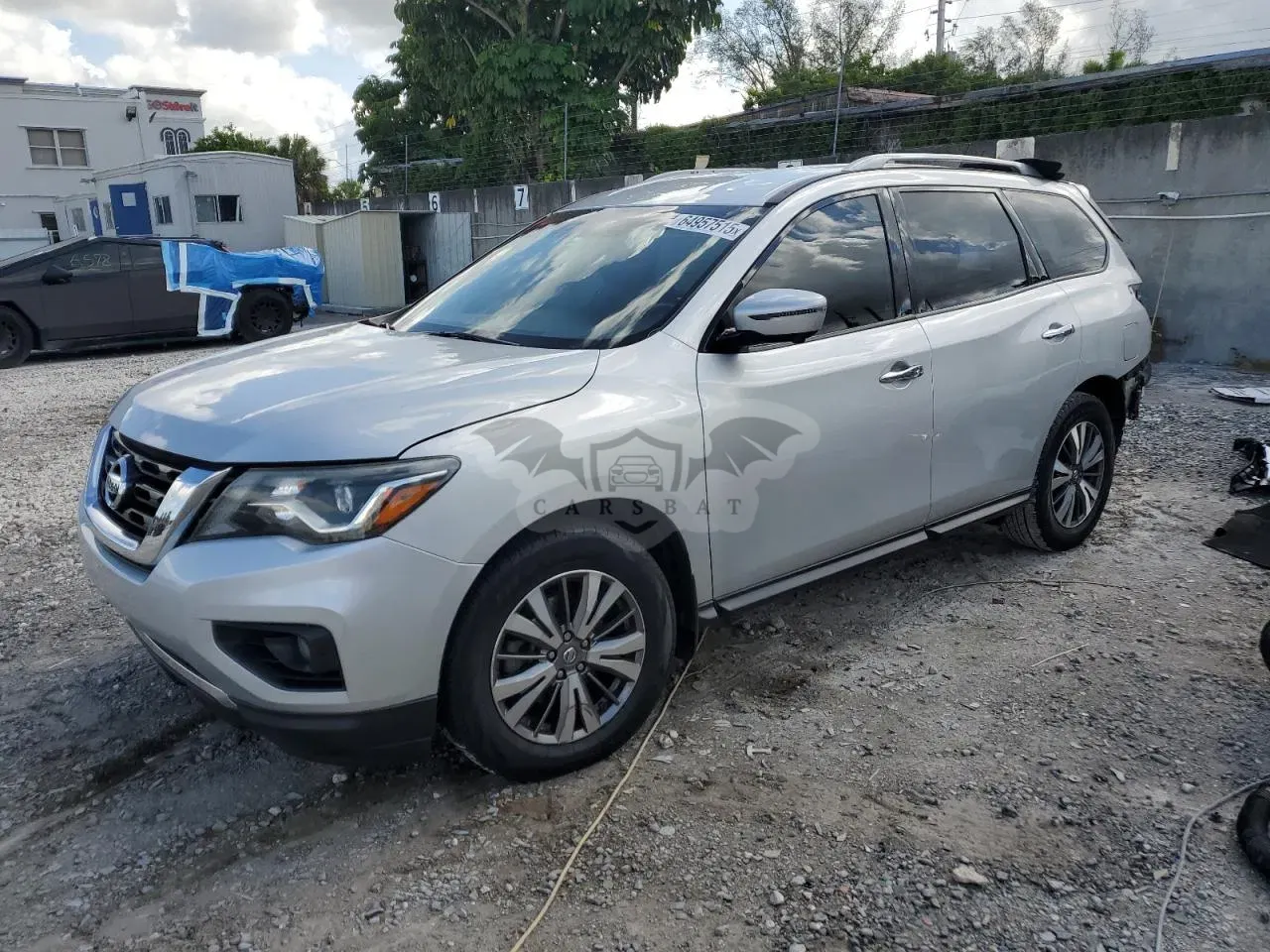 Nissan Pathfinder S 3.5L 6 2018