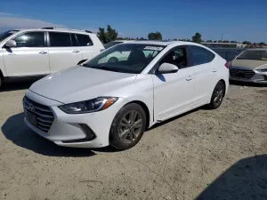 Hyundai Elantra 2.0L 4 2017