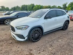 Mercedes-Benz GLA 2.0L 4 2021