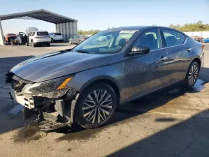 Nissan Altima 2.5L 4 2025