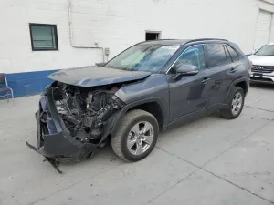 Toyota Rav4 XLE 2.5L 4 2022