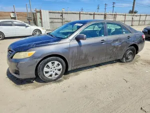 Toyota Camry 2.5L 4 2010