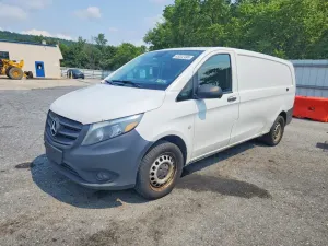 Mercedes-Benz Metris 2.0L 4 2020