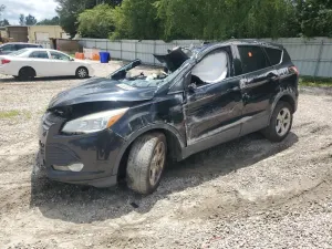 Ford Escape SE 2.0L 4 2015