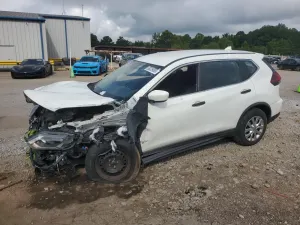 Nissan Rogue S 2.5L 4 2018