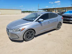 Hyundai Elantra 2.0L 4 2017
