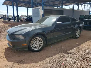 Ford Mustang 3.7L 6 2014