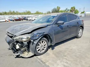Mazda 3 2.0L 4 2015