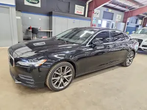 Volvo S90 2.0L 4 2018
