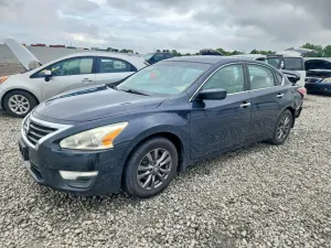 Nissan Altima 2.5L 4 2015