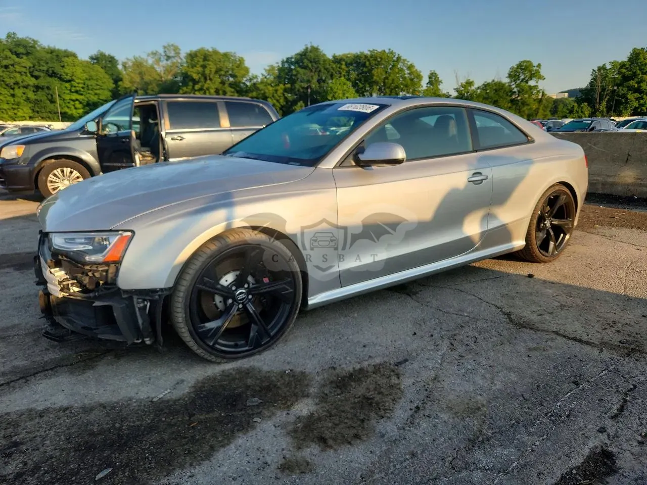 Audi RS5 4.2L 8 2013