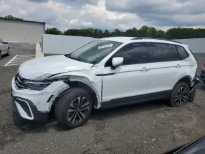 Volkswagen Tiguan S 2.0L 4 2024