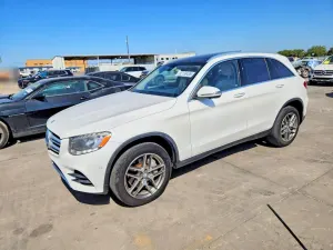 Mercedes-Benz GLC 2.0L 4 2016