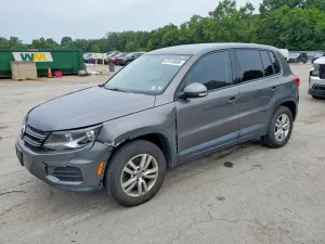 Volkswagen Tiguan 2.0L 4 2012
