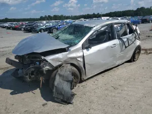 Toyota Corolla 1.8L 4 2015