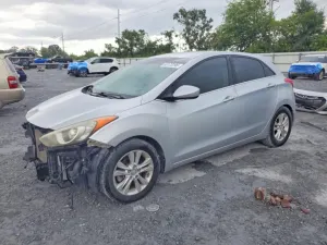Hyundai Elantra 2.0L 4 2014