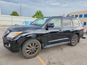 Lexus LX 5.7L 8 2011