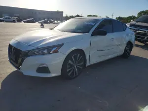 Nissan Altima 2.5L 4 2020