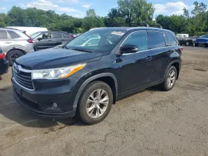 Toyota Highlander 3.5L 6 2014