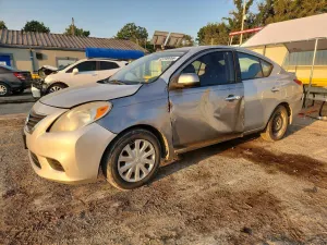Nissan Versa 1.6L 4 2014