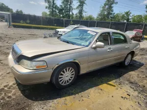 Lincoln Town Car 4.6L 8 2005