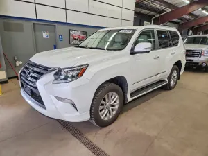 Lexus GX 4.6L 8 2018