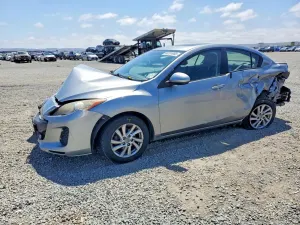 Mazda 3 2.0L 4 2012