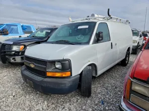 Chevrolet Express 4.8L 8 2013