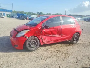 Toyota Yaris 1.5L 4 2011