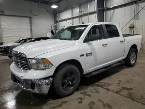 RAM 1500 SLT 5.7L 8 2018