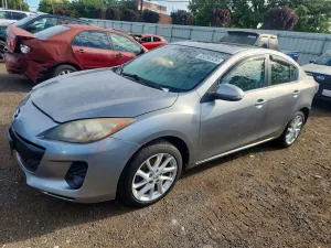 Mazda 3 2.5L 4 2012