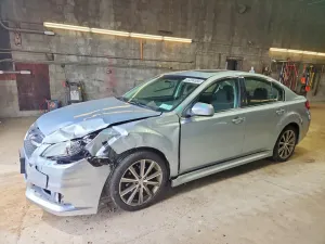 Subaru Legacy 2.5L 4 2013