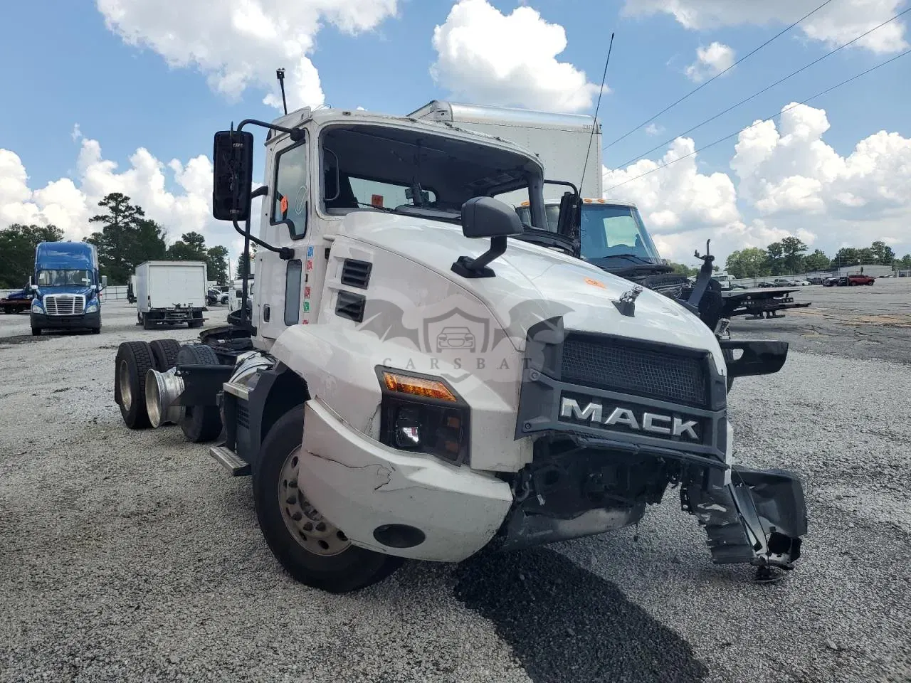 Mack Anthem 12.7L 6 2022