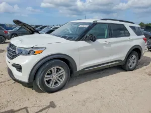 Ford Explorer 2.3L 4 2023