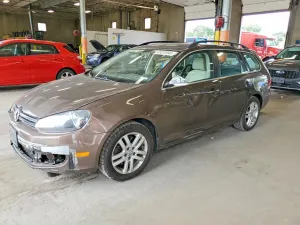 Volkswagen Jetta 2.0L 4 2012